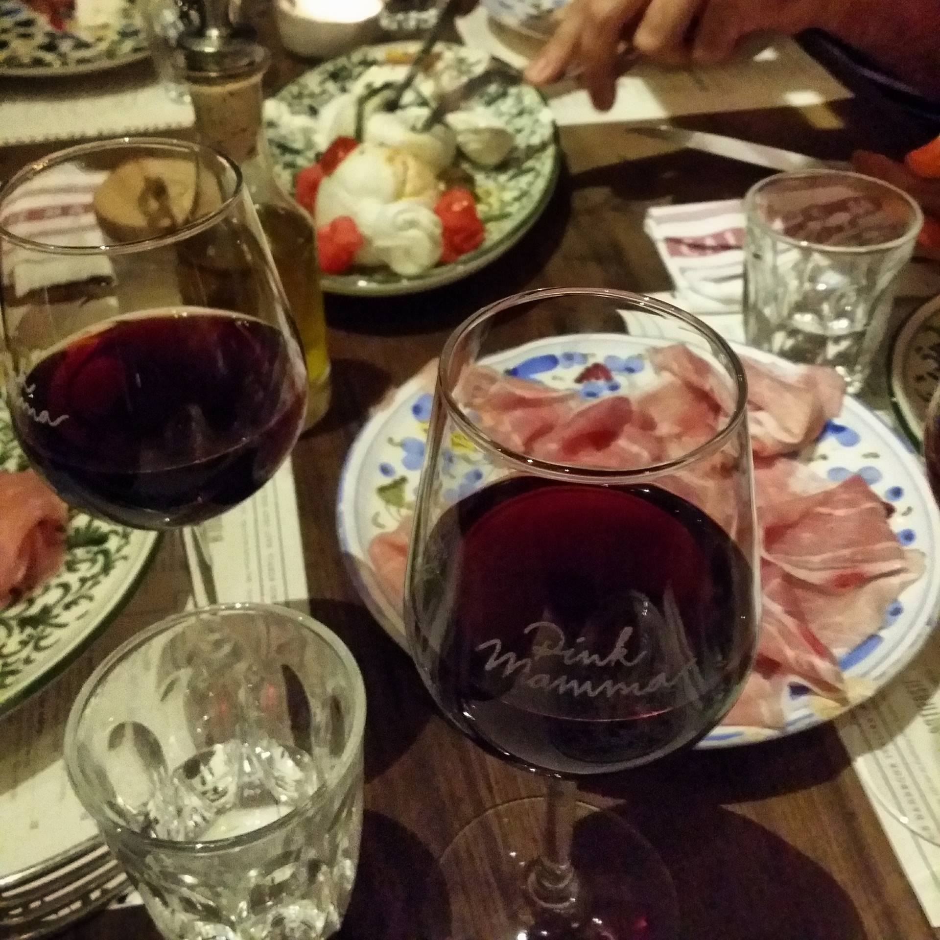 20316971_10155490523122207_399635175_o